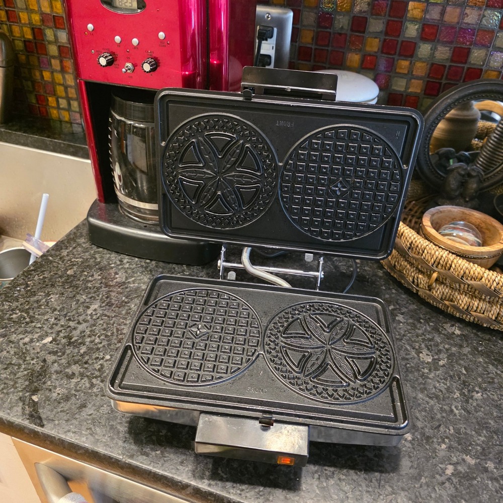 Rival Pizzelle Waffle Baker Chrome Black Interchangeable Plates 9515 tested